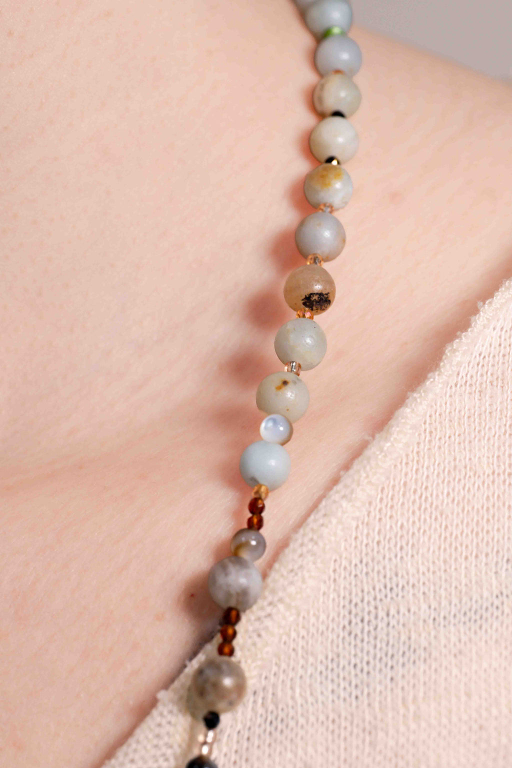 Collar de Amazonita con Medalla de San Benito hecho a mano