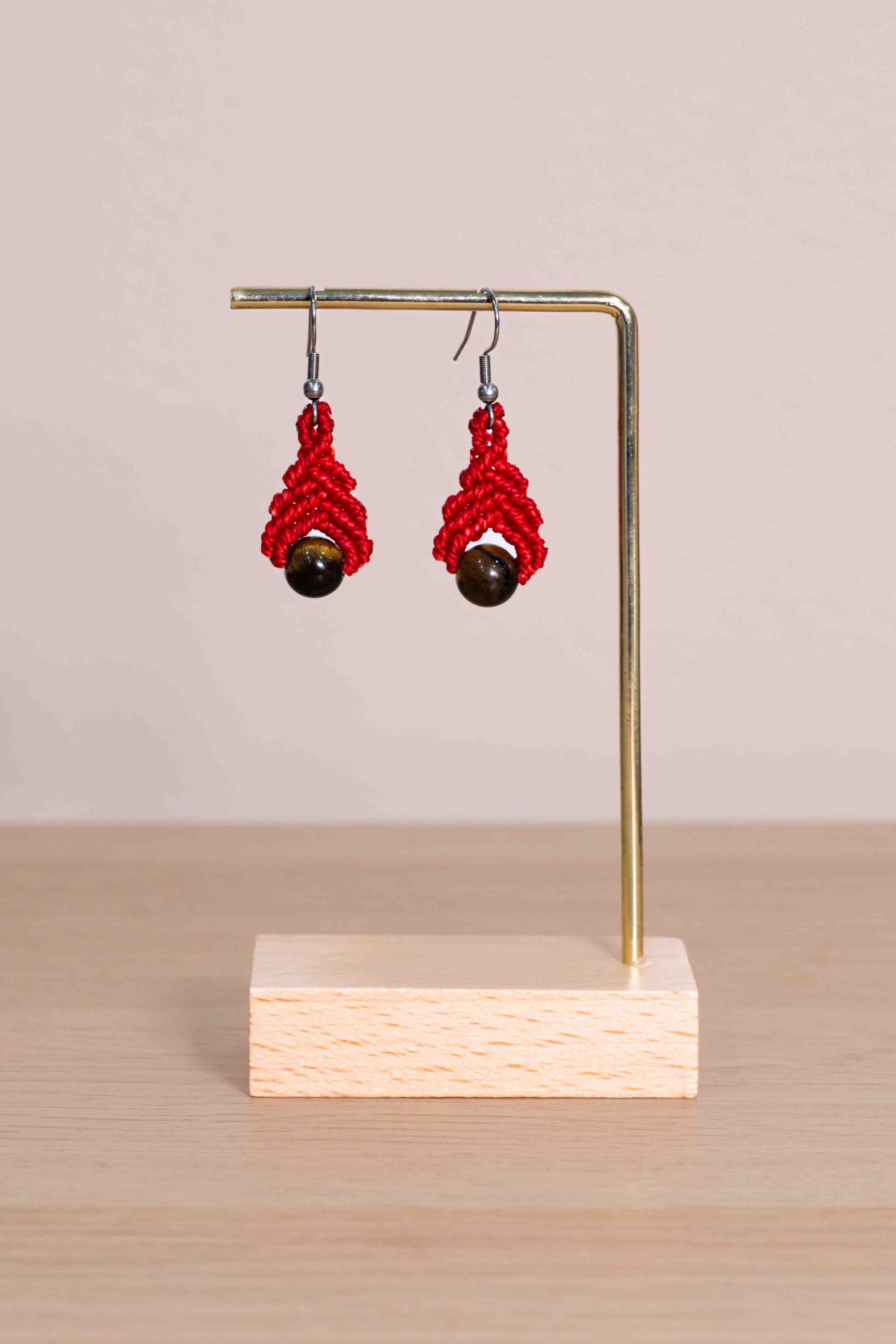 Pendiente Espiral - Ojo de tigre (rojo)