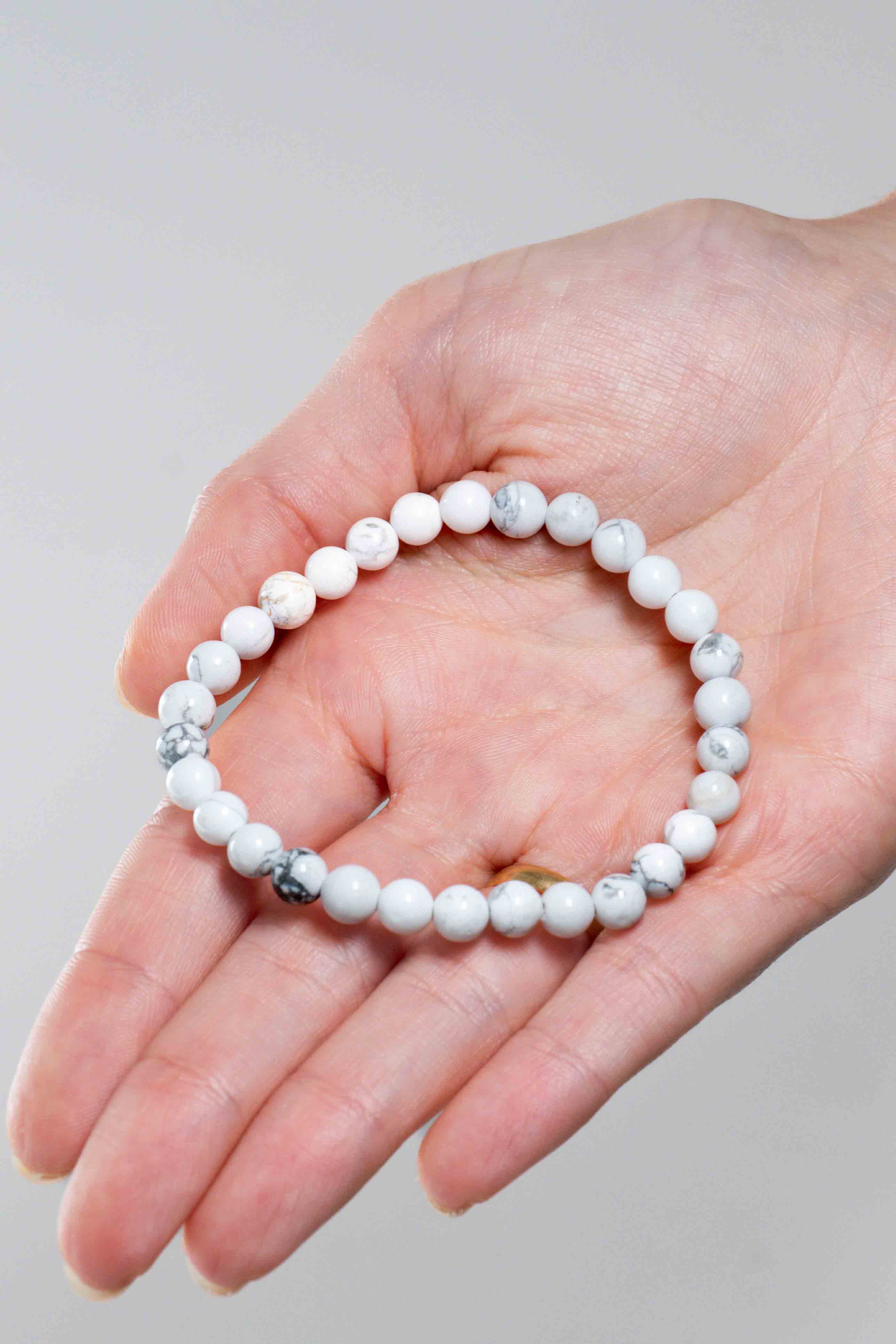 Pulsera Howlita 6mm