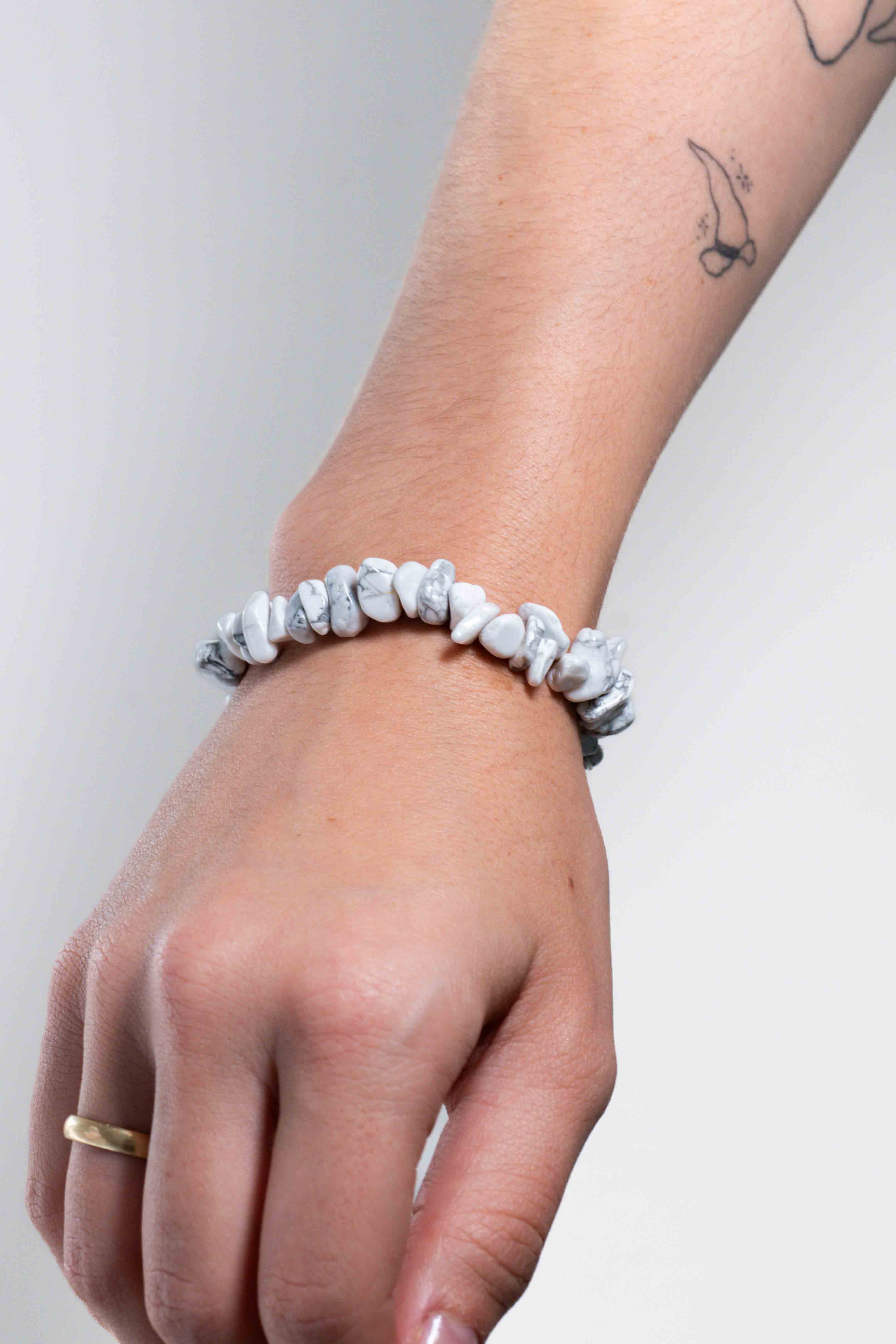 Pulsera Howlita Chips