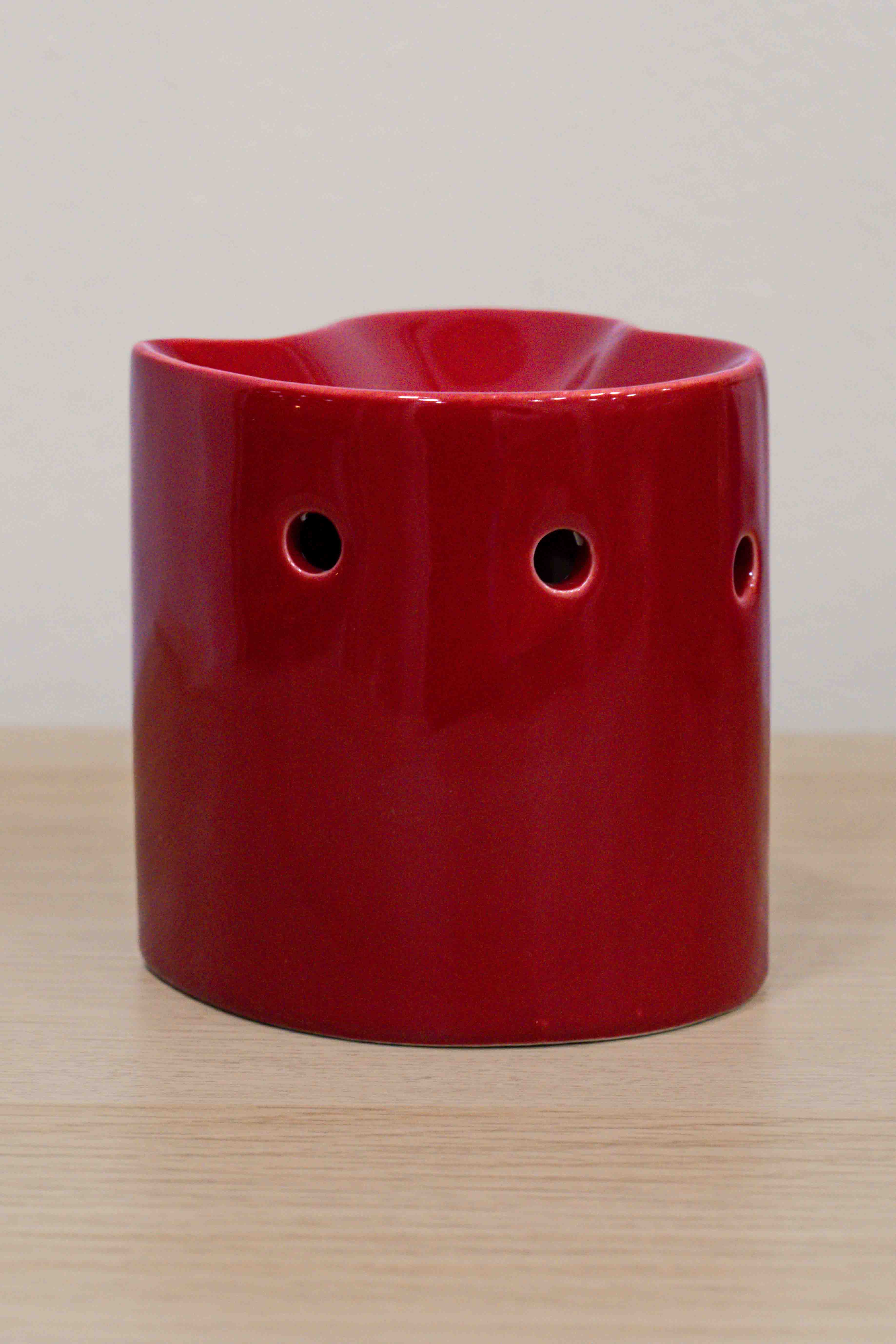 Quemador de wax melts y esencias - Corazón rojo