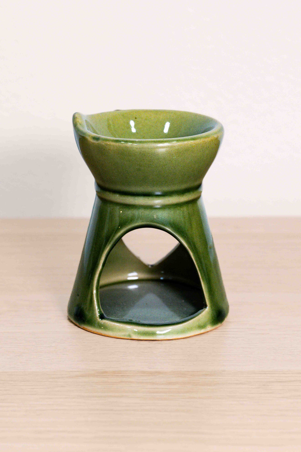 Quemador de wax melts y esencias - Corazón Verde (pequeño)