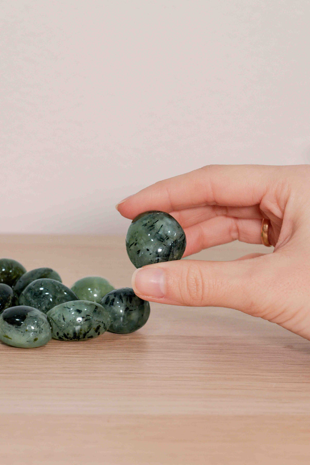 Rodado Prehnita - Calidad AA