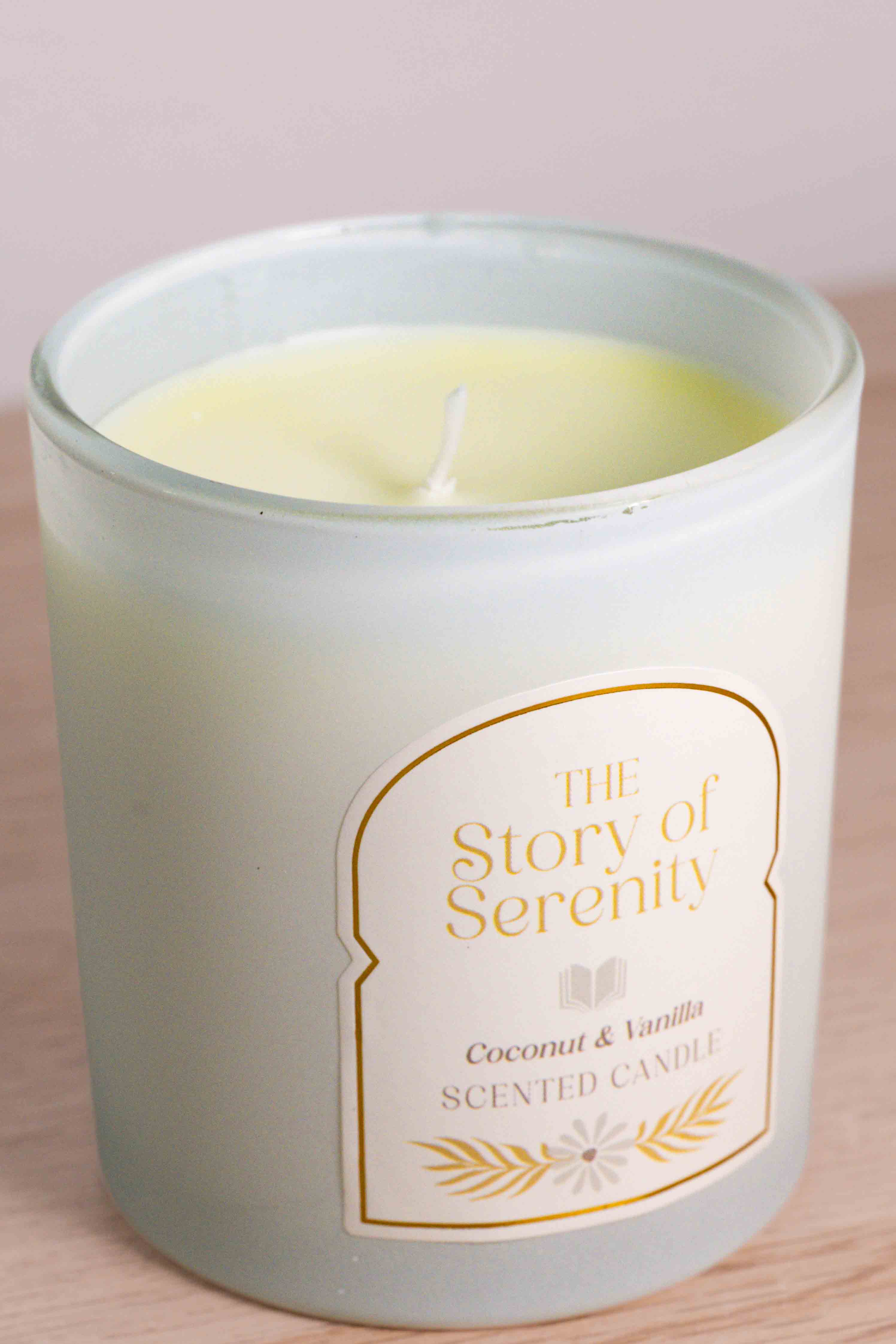 Vela The Story of Serenity – Coco y Vainilla